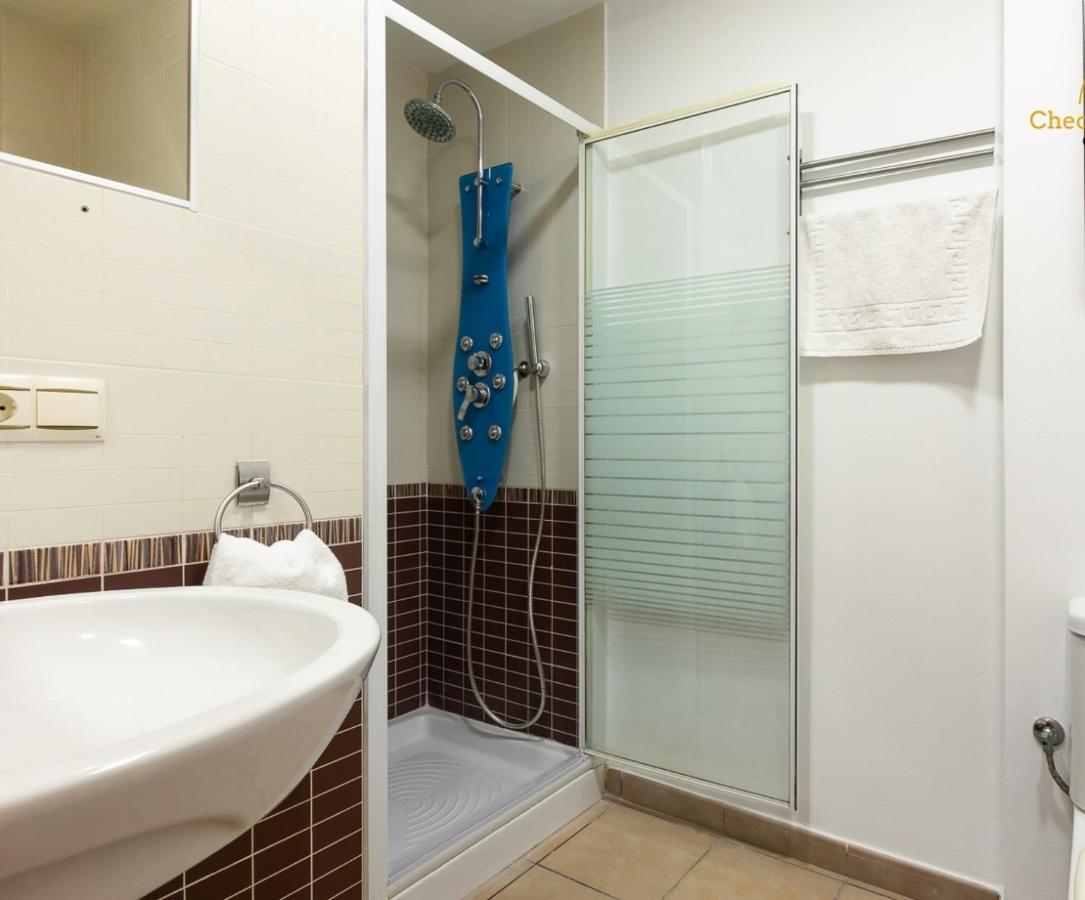 Apartamento El Oasis Vip-טורמולינוס מראה חיצוני תמונה
