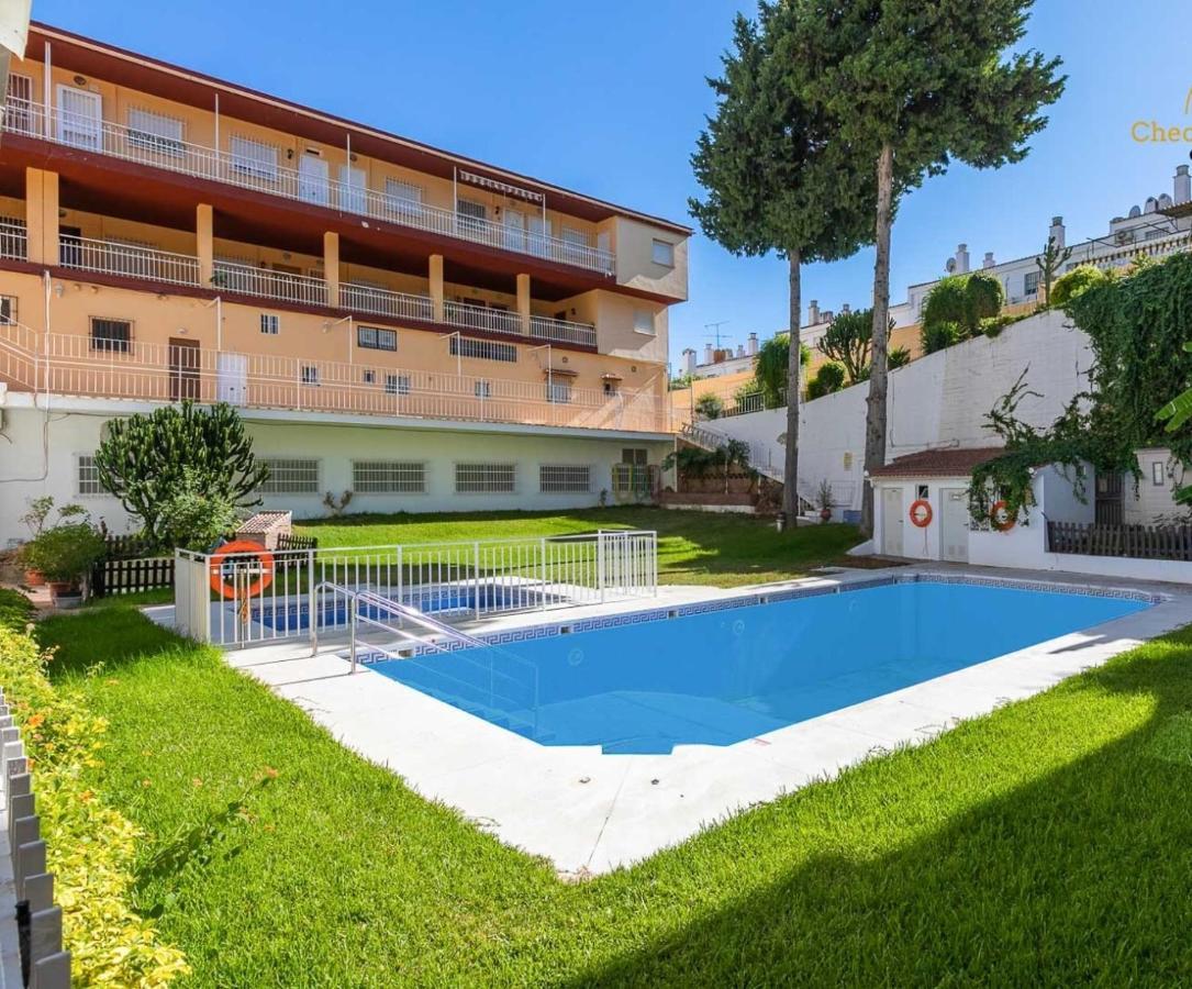 Apartamento El Oasis Vip-טורמולינוס מראה חיצוני תמונה